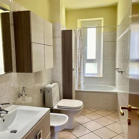 Casa Serena Apartment *